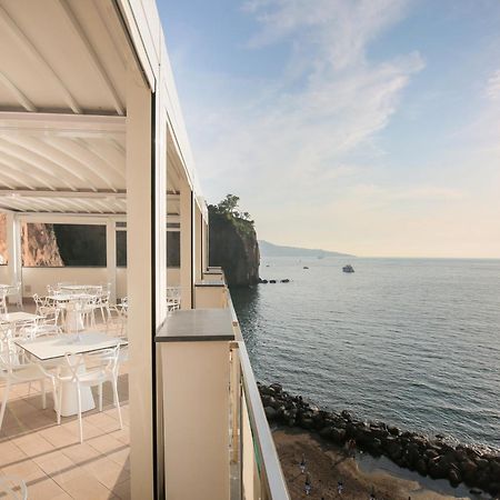 Hotel Giosue' A Mare Sorrento Мета Екстер'єр фото